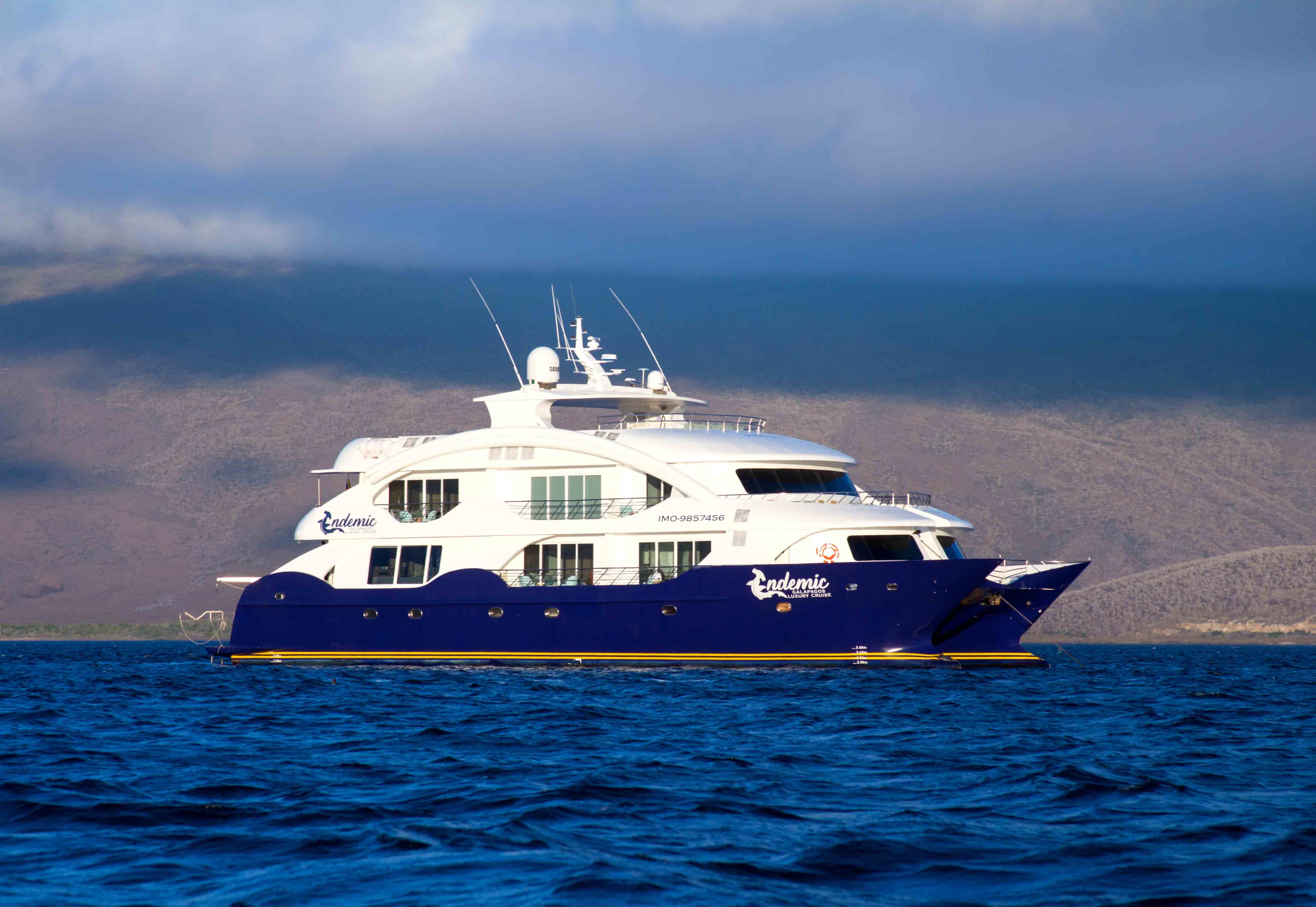 Galapagos Luxe Endemic 5