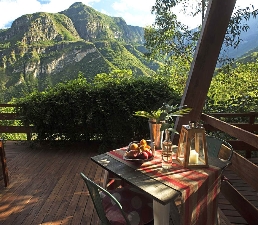 Peru Chachapoyas Gocta Natura Cabins  Balkon