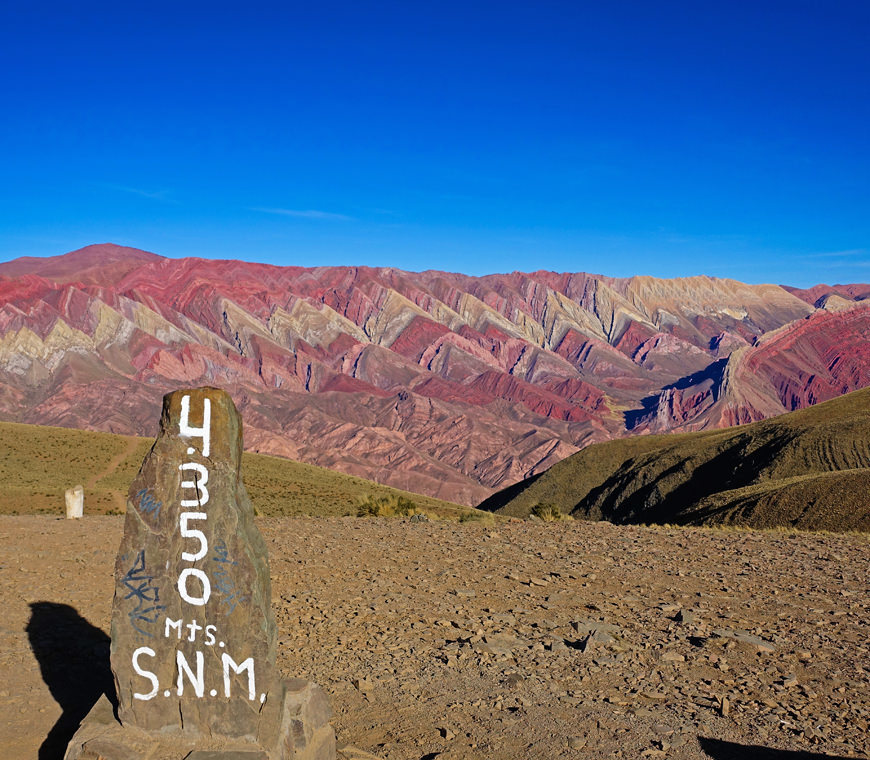 Tegel Hornocal1 Argentinie